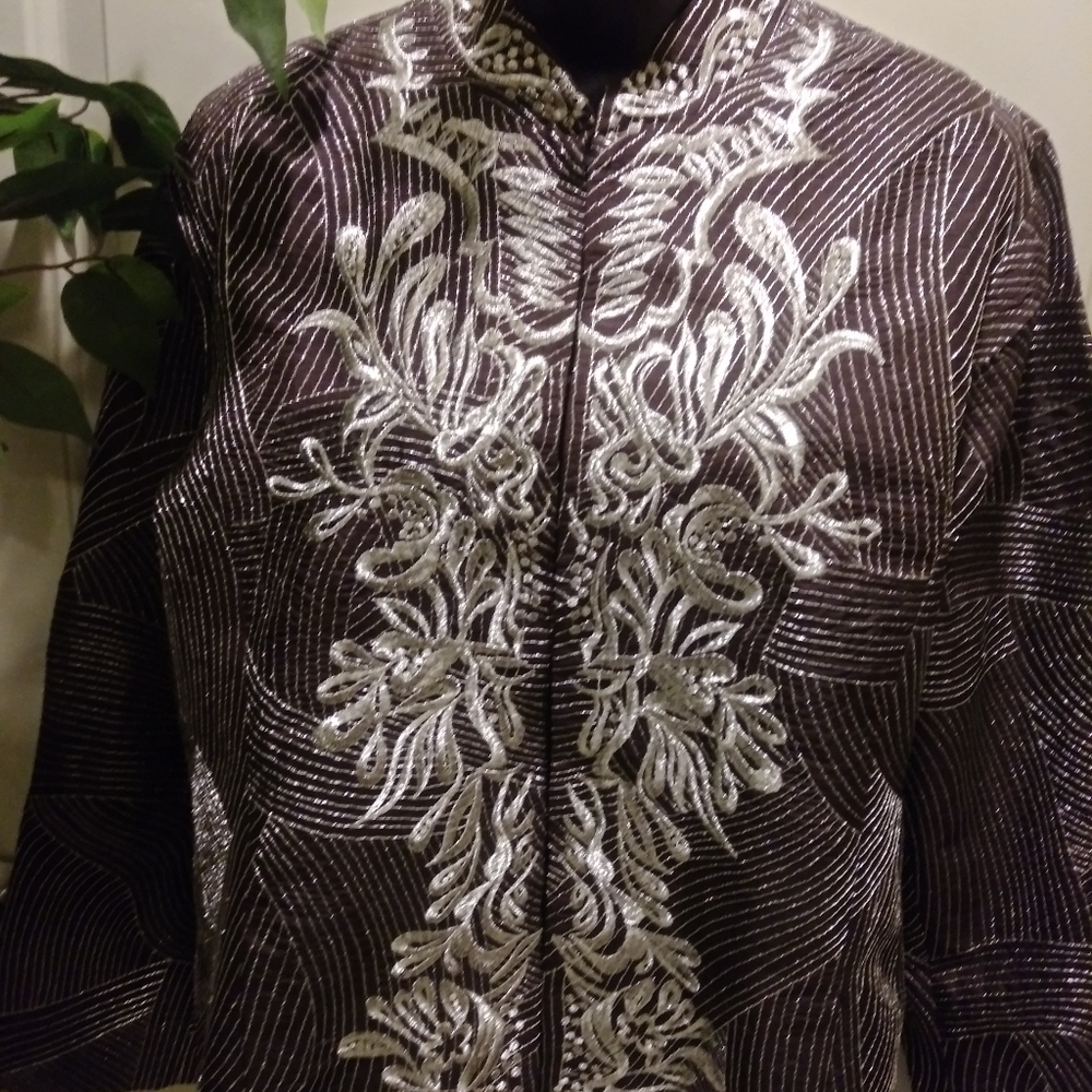 Chico's Hip Length Brocade Jacket